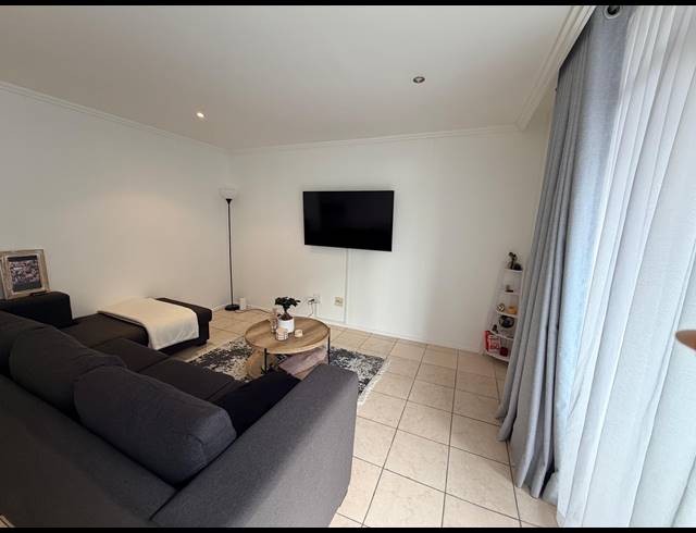 1 BEDROOM APARTMENT TO LET IN UMHLANGA RIDGE